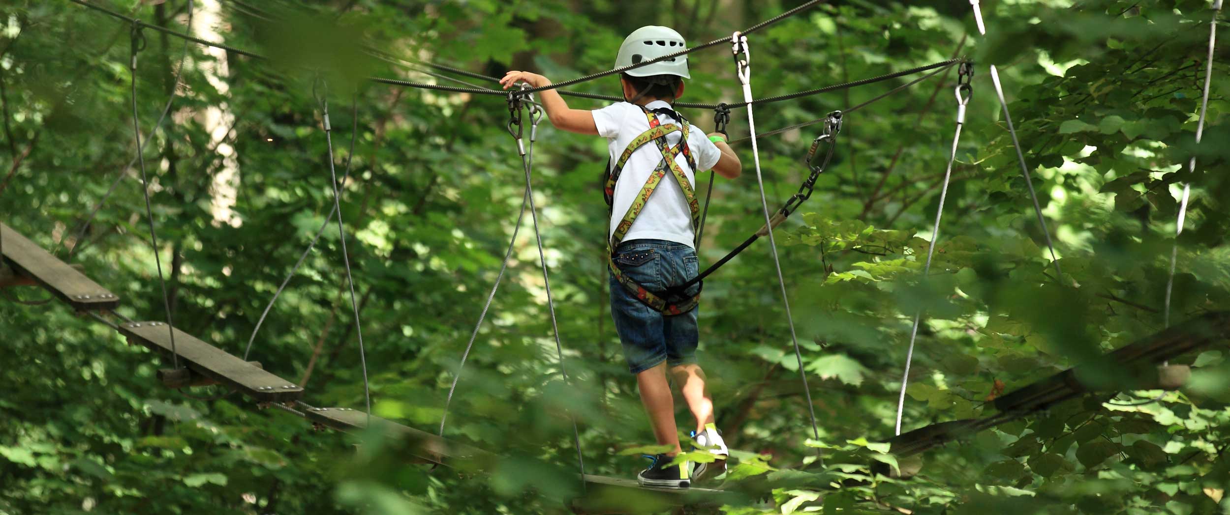 accrobranche enfant et parcours aventure