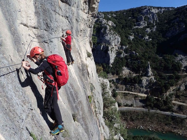 Passage verticale du parcours aventure du Rocher de Sion