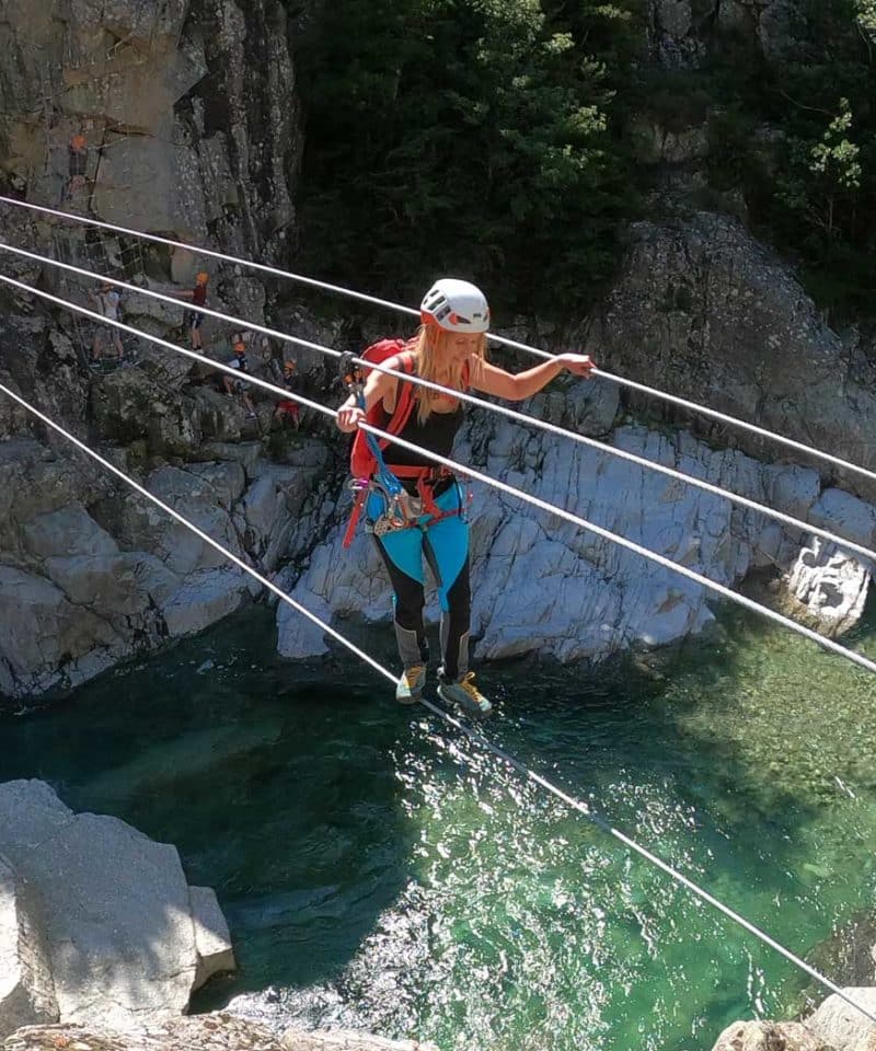 Pont de singe sur la via ferrata du tapoul