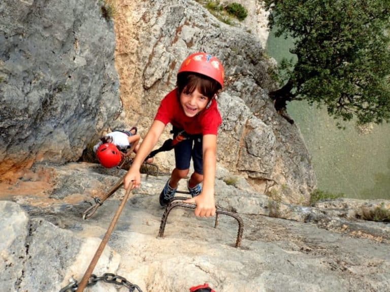 via ferrata du Tapoul dans l'Hérault et le Gard