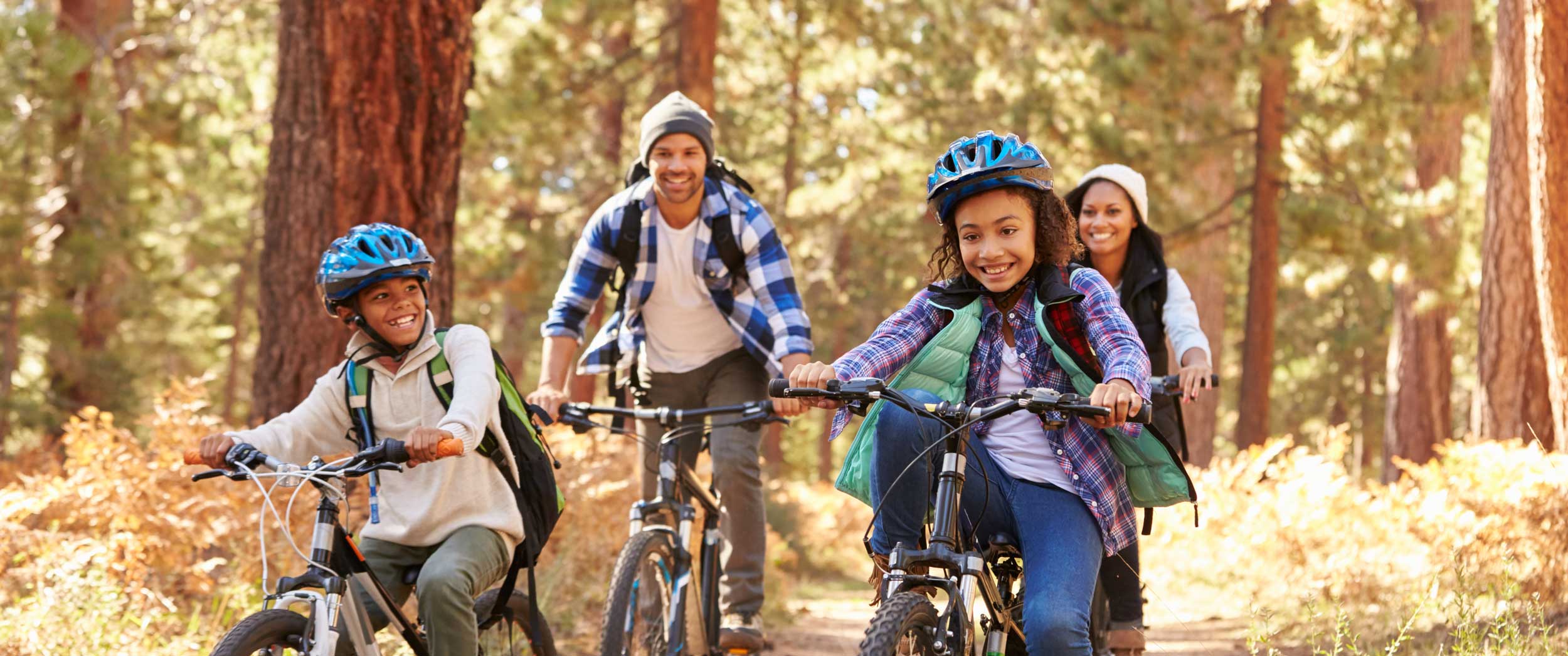 Initiation au VTT en famille dans les Cévennes