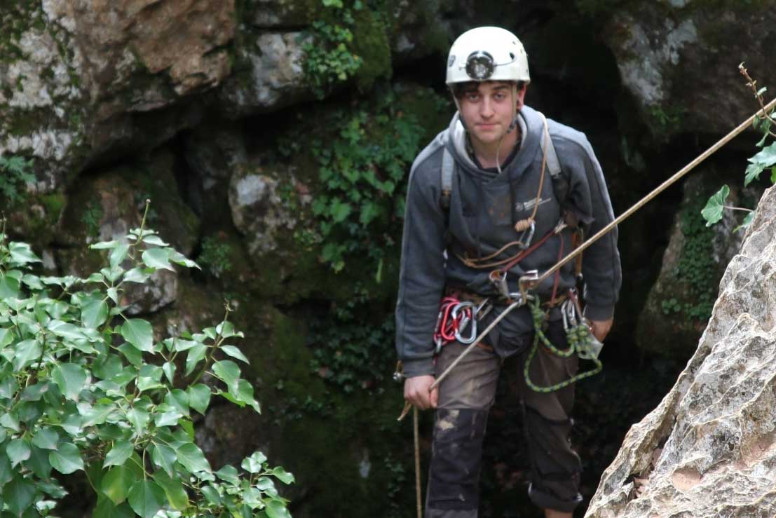 Basile, monitrice et guide au Bureau des Moniteurs