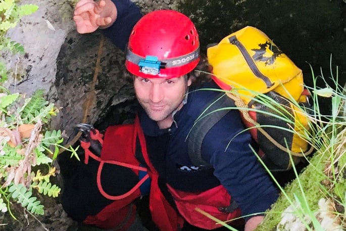 Romain, guide et moniteur au Bureau des Moniteurs